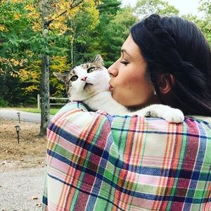 Meet your Posher, Lauren